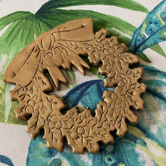 Vintage Penco Solid Brass Christmas Wreath Trivet Hot Plate New Bedford Mass - Picture 7 of 8